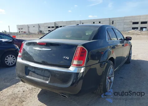 2012 Chrysler 300 из США, поврежденный, VIN 2C3CCAAG8CH116640